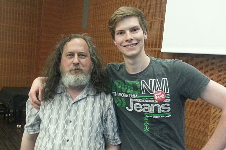 RMS und ein Gruppenmitglied der Fellowship-Gruppe Franken